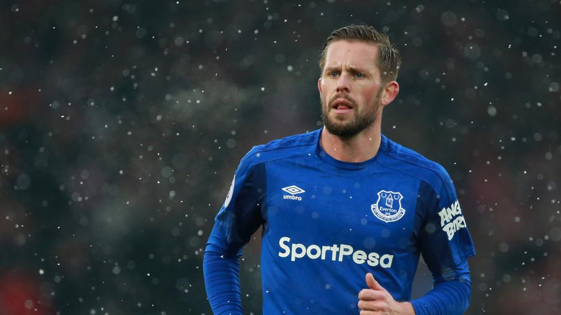 球员回归母队引发关注